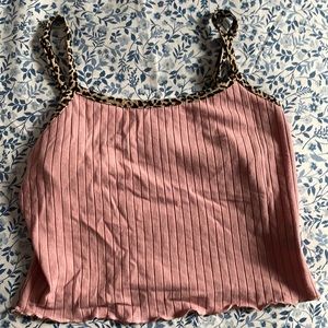 Size S and a US 4. Cheetah prints spaghetti strips which are also adjustable.